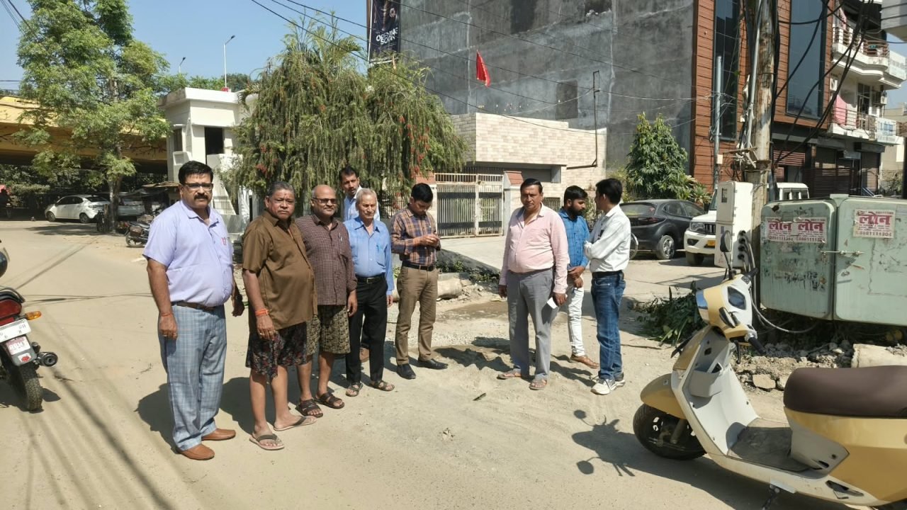 24 घंटे पानी का वादा, गलियों में अधूरे काम! बरेली नगर निगम पर भाजपा पार्षद ने उठाए सवाल