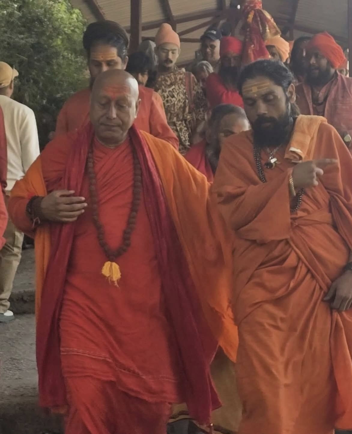 देवभूमि की सनातन विरासत के ध्वजवाहक बने महामंडलेश्वर स्वामी वीरेंद्रानंद गिरि महाराज